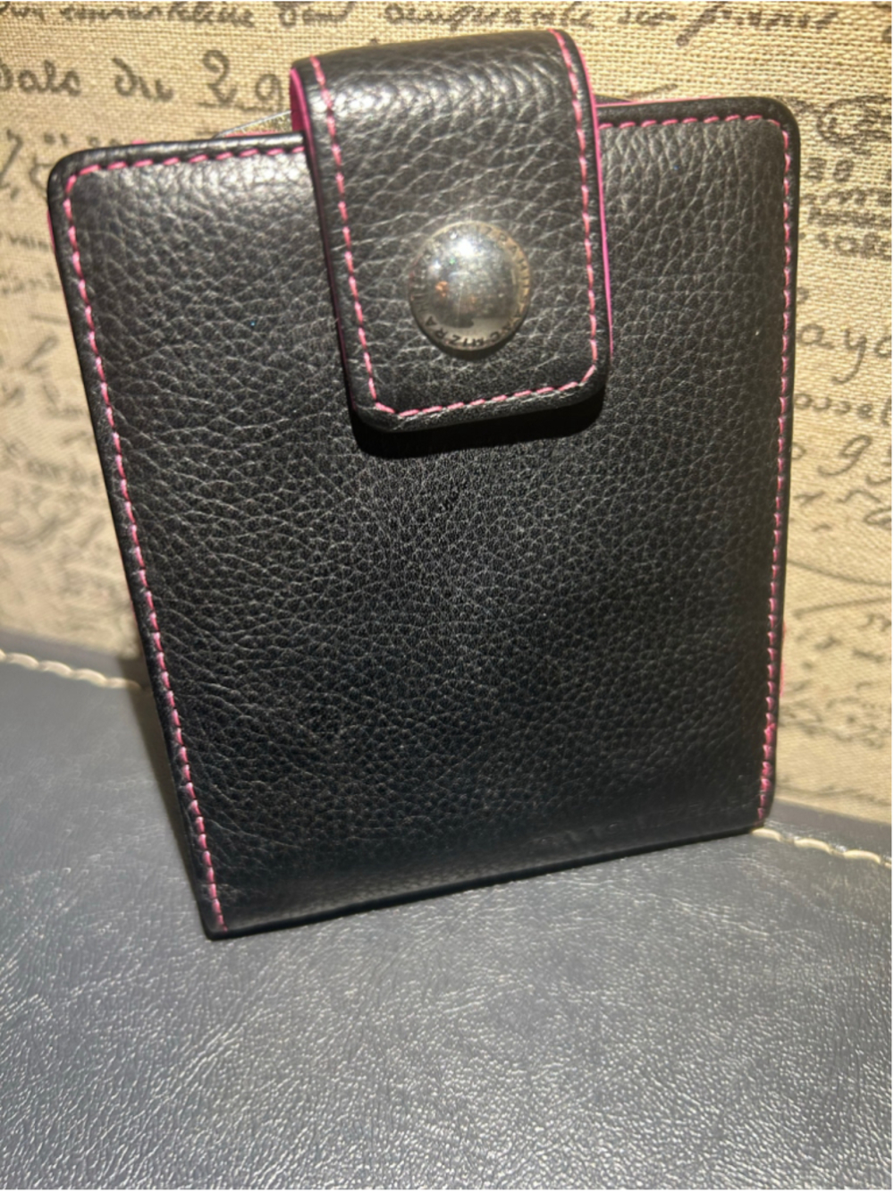 Women's Isaac Mizrahi Wallet One Size Black and Pink